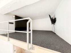 River Valley Road (D10), Apartment #548677781